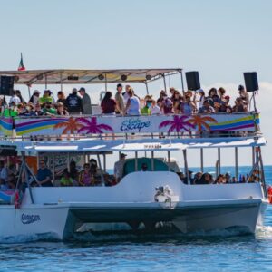 THE PARTY BOAT ON SUNSET